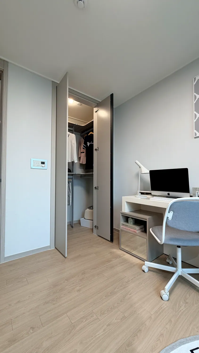 힐스테이트 안양 펠루스 실제 호실 드레스룸 수납
